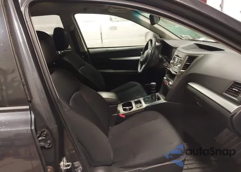 2011 Subaru Outback 2.5I Premium z USA, uszkodzony, nr VIN 4S4BRBGC0B1333835